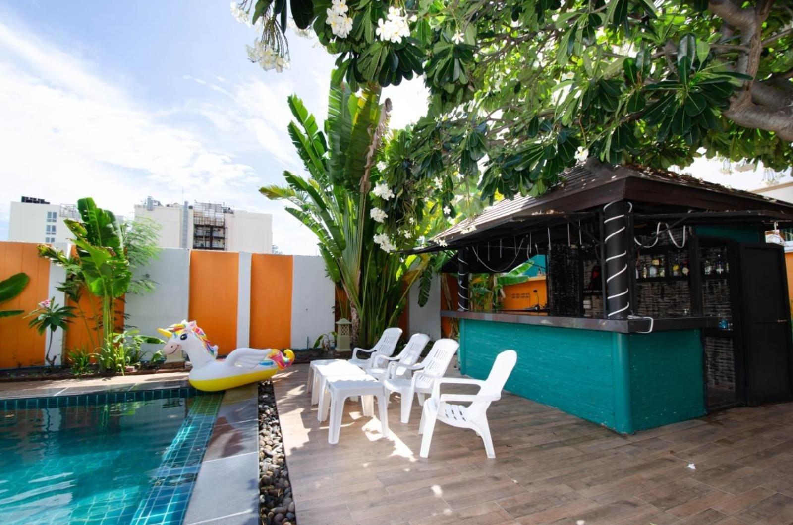 Rosewood Pool 1